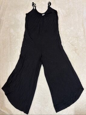 Maurices cropped wide leg jumpsuit! 24/7 material